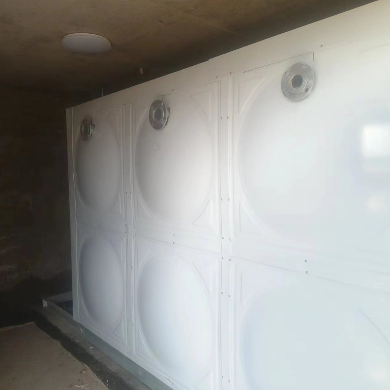 河北邢臺(tái)寧晉縣仟食食品包裝公司樓頂消防水箱